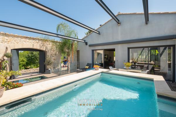Montpellier (34000) SUPERBE MAS rénové dans un esprit LOFT & aux prestations haut de gamme.