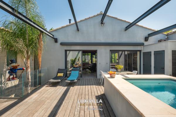 Montpellier (34000) SUPERBE MAS rénové dans un esprit LOFT & aux prestations haut de gamme.