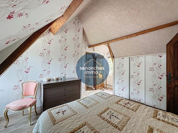 Maison avec piscine chauffée, grand terrain arboré et prestations haut de gamme à Saintigny (28480)