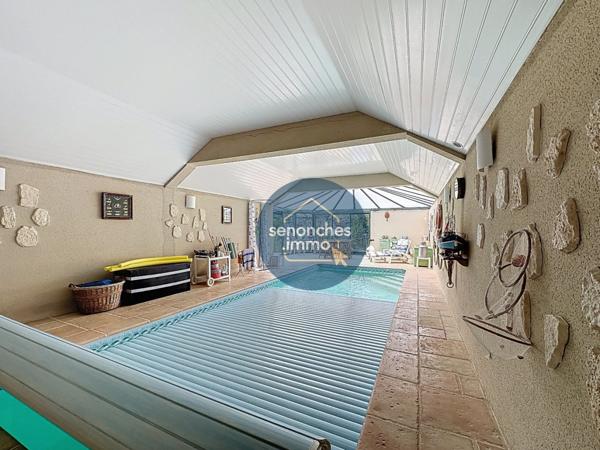 Maison avec piscine chauffée, grand terrain arboré et prestations haut de gamme à Saintigny (28480)