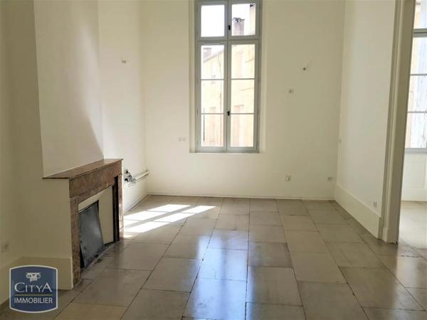 Appartement à louer 4 pièces 126.41m²