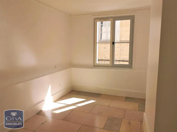Appartement à louer 4 pièces 126.41m²