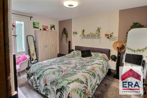 Maison Bourg Saint Andeol 200 m2 + GARAGE ET ATELIER 150m²