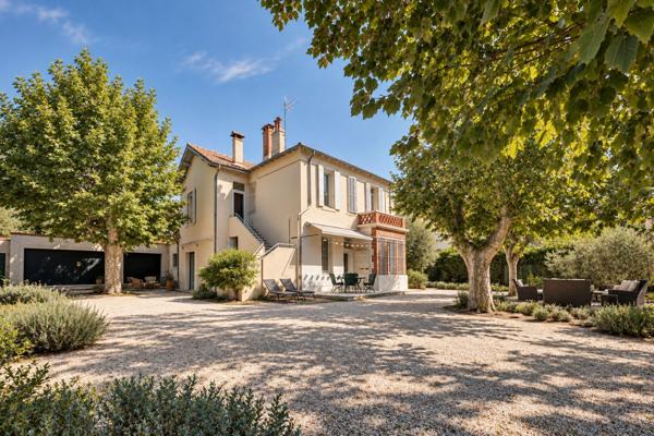 Vente Maison de luxe Aix-en-Provence 7 Pièces 270 m²
