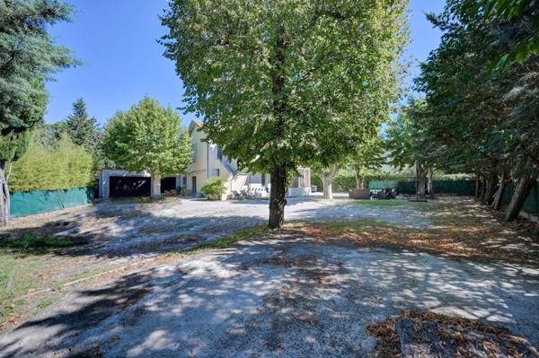 Vente Maison de luxe Aix-en-Provence 7 Pièces 270 m²