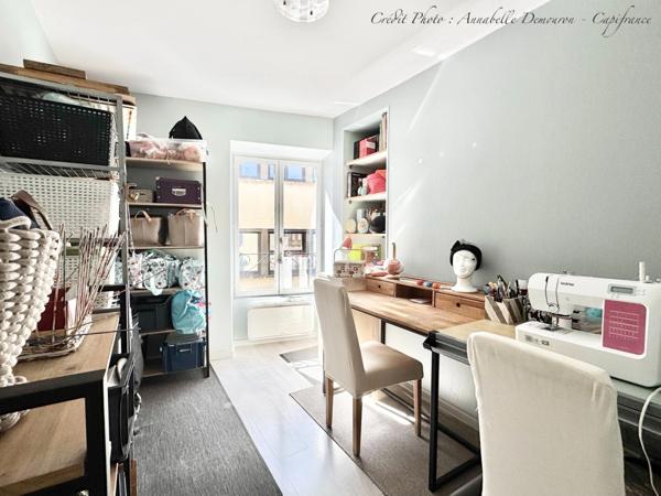 RARE - Appartement Duplex de type 5 en hyper centre de Chamalières avec terrasse abritée, balcon et cave