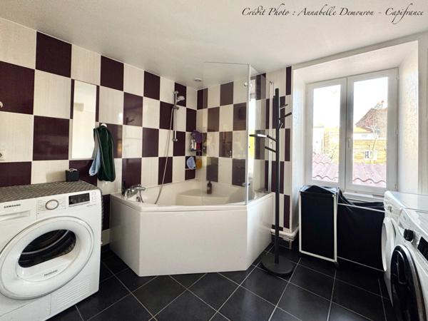 RARE - Appartement Duplex de type 5 en hyper centre de Chamalières avec terrasse abritée, balcon et cave