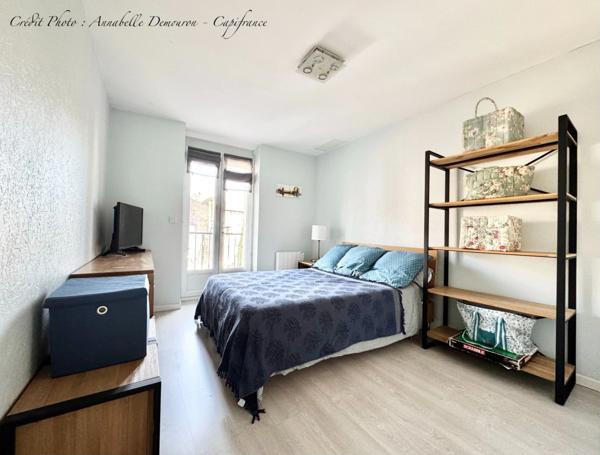 RARE - Appartement Duplex de type 5 en hyper centre de Chamalières avec terrasse abritée, balcon et cave