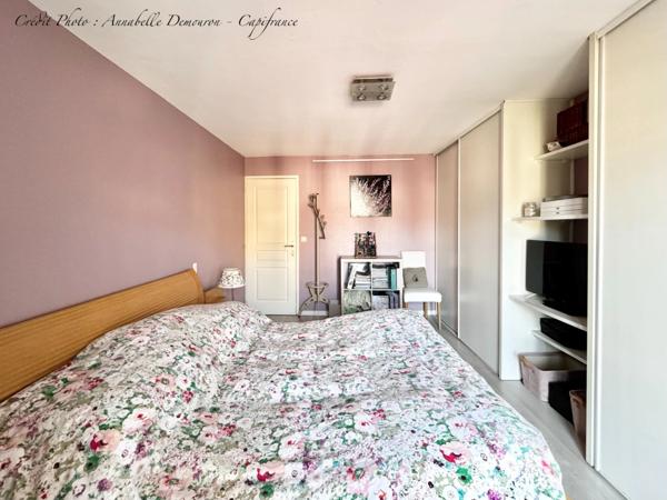 RARE - Appartement Duplex de type 5 en hyper centre de Chamalières avec terrasse abritée, balcon et cave