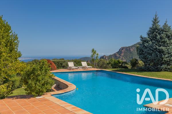 Maison (prestige) à vendre 11 pièces 330 m² Fréjus