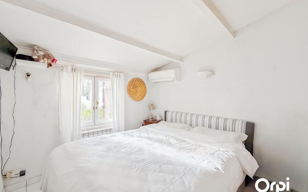 Maison à vendre    3 pièces • 90 m2 Fréjus