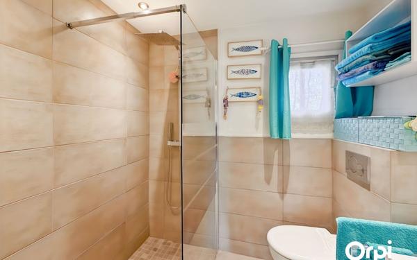 Maison à vendre    3 pièces • 90 m2 Fréjus