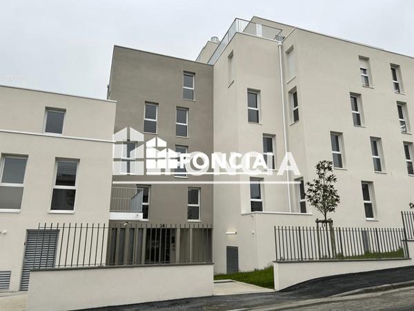Location Appartement 5 pièces 97.54 m² - 40 RUE ALEXIS LEGUILLON Vannes 56000