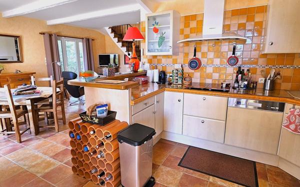 Maison à vendre    4 pièces •  Paulhan