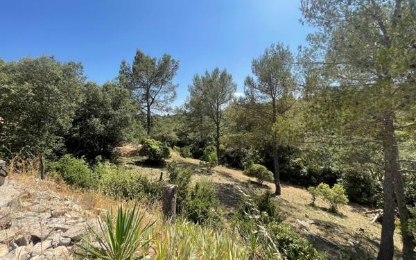 Maison à vendre    5 pièces •  Nîmes