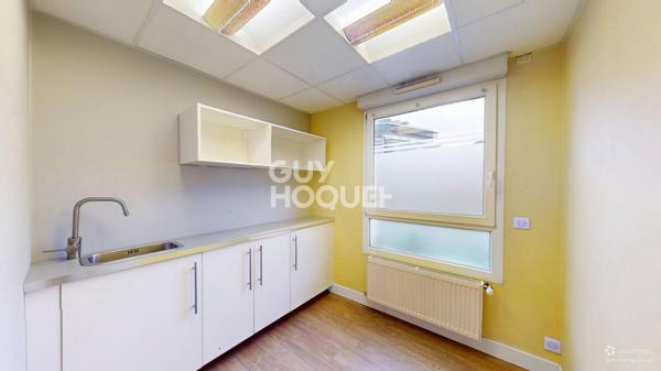 ANNECY CENTRE - Local/Appartement avec terrasse et garage