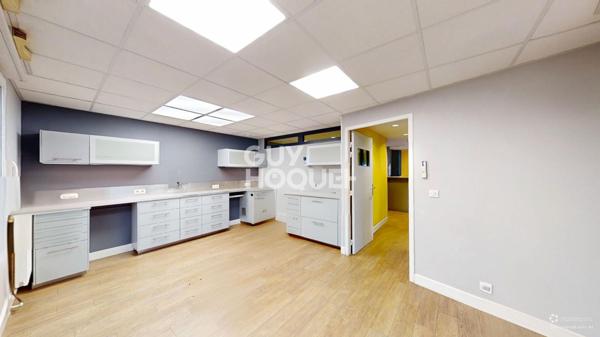 ANNECY CENTRE - Local/Appartement avec terrasse et garage