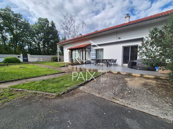 86440 MIGNE AUXANCES Maison Migne Auxances 5 pièce(s) 151.20 m2