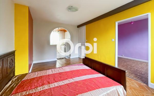 Maison à vendre    5 pièces • 146,37 m2 Sainte-Catherine