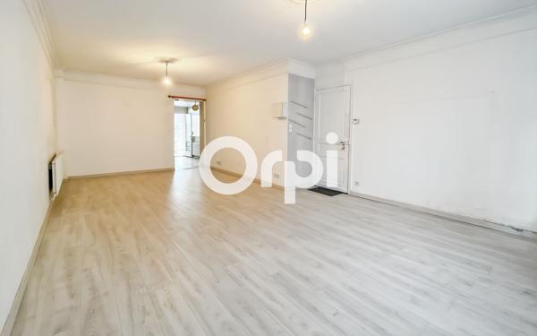 Maison à vendre    5 pièces • 146,37 m2 Sainte-Catherine