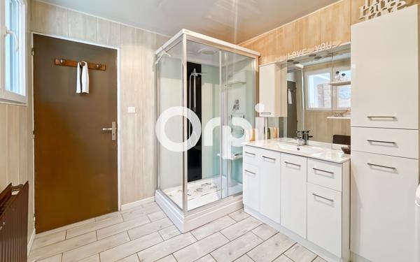 Maison à vendre    5 pièces • 146,37 m2 Sainte-Catherine