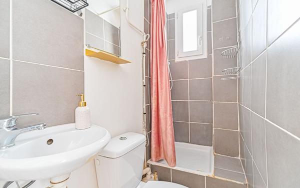 Appartement à vendre    1 pièce • 25,25 m2 Paris 9