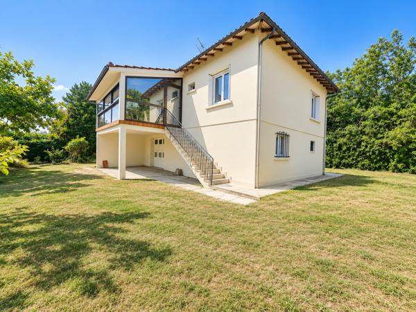 Maison
         4 pièces
        - 140 m² 124 900 € *