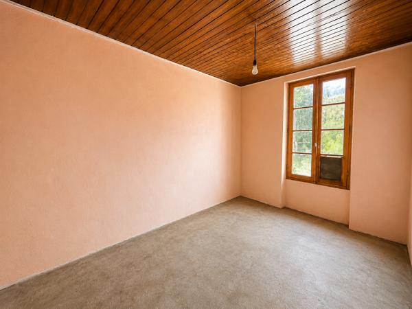 Maison
         4 pièces
        - 140 m² 124 900 € *