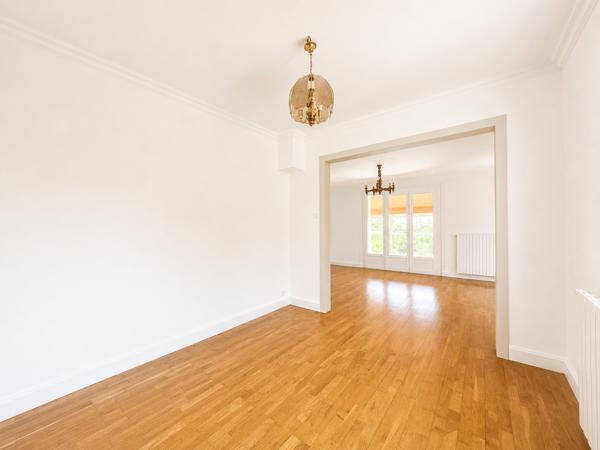 Maison
         4 pièces
        - 140 m² 124 900 € *