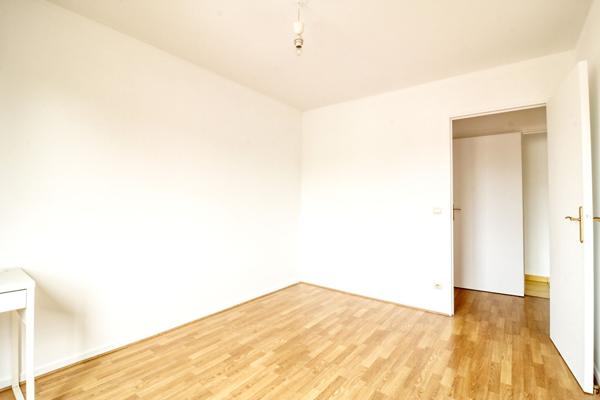 Appartement 3 pièces 72 m² - Balcon - Parking - ANTONY