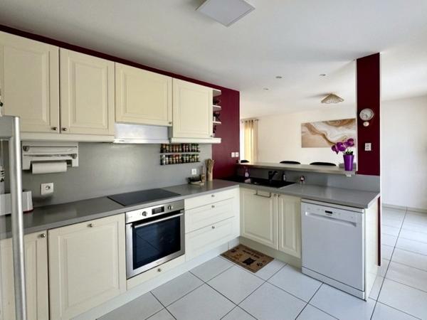 Maison 337 500 € Auterive 5 p 140 m² DPE B