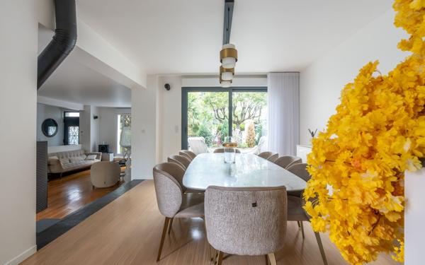 Maison à vendre    5 pièces •  Nogent-sur-Marne