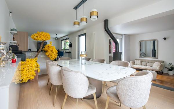 Maison à vendre    5 pièces •  Nogent-sur-Marne