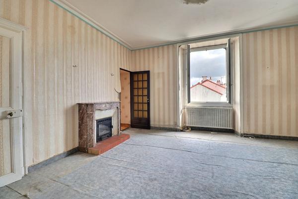 Appartement centre bourg Saint Sebastien Sur Loire 4 pièce(s) 80 m2