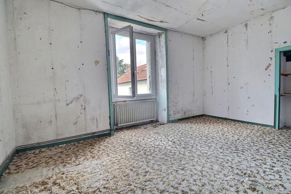 Appartement centre bourg Saint Sebastien Sur Loire 4 pièce(s) 80 m2