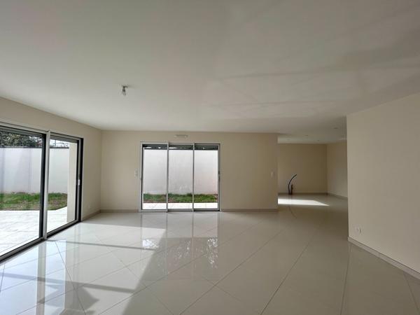 Maison neuve Chauray 6 pièce(s) 137.02 m2, Chauray 79180