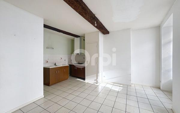 Appartement à louer    1 pièce •  Chaumont