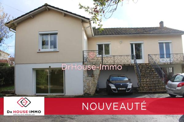 Maison à vendre 10 pièces de 250 m²