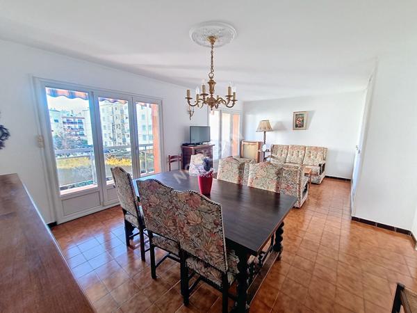 La Seyne Sur Mer de Appt. 4 pièces de 80 m² avec parking collectif