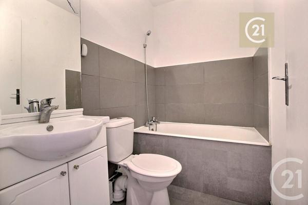 Appartement F1 à vendre  1 pièce - 25,83 m2 LES PAVILLONS SOUS BOIS - 93