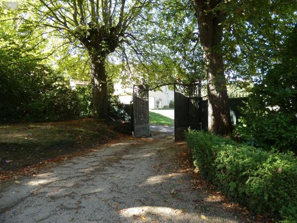 Achat - Maison Jully-lès-Buxy 71390 11 pièces 284 m 2 14389 m 2