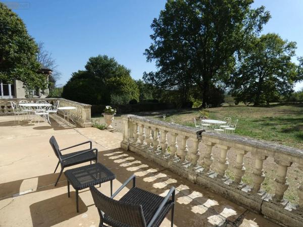 Achat - Maison Jully-lès-Buxy 71390 11 pièces 284 m 2 14389 m 2