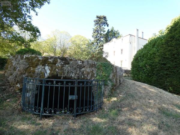 Achat - Maison Jully-lès-Buxy 71390 11 pièces 284 m 2 14389 m 2