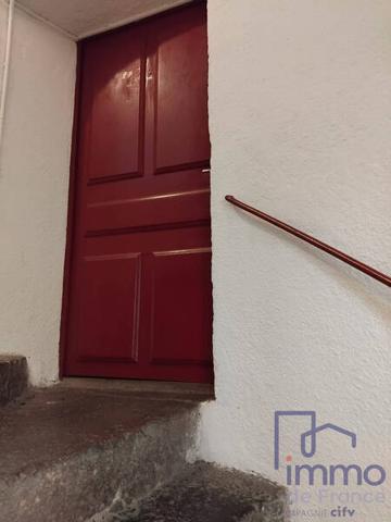 Appartement 1 pièce                                        - 43000 Le Puy-en-Velay Réf : 2946-CIFVFOREZVELAY