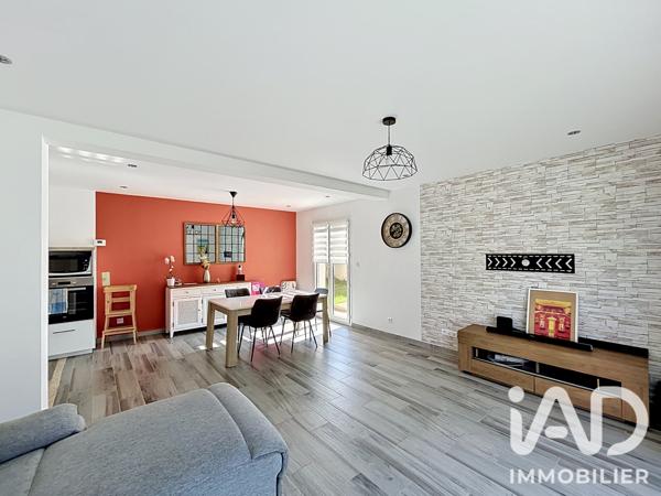 Maison à vendre 5 pièces 95 m² La Forêt-Sainte-Croix