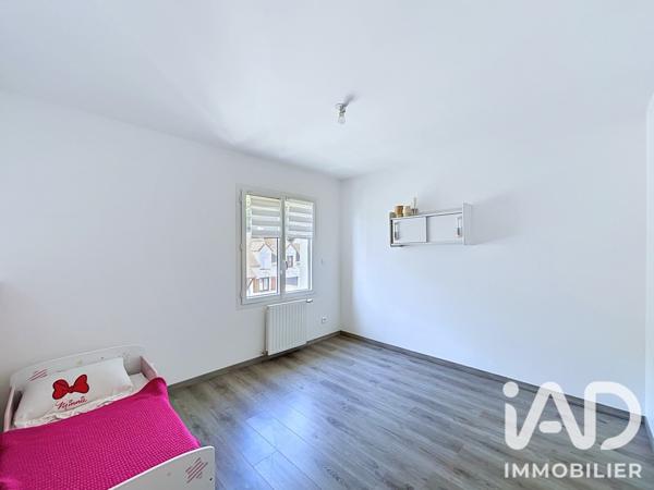 Maison à vendre 5 pièces 95 m² La Forêt-Sainte-Croix