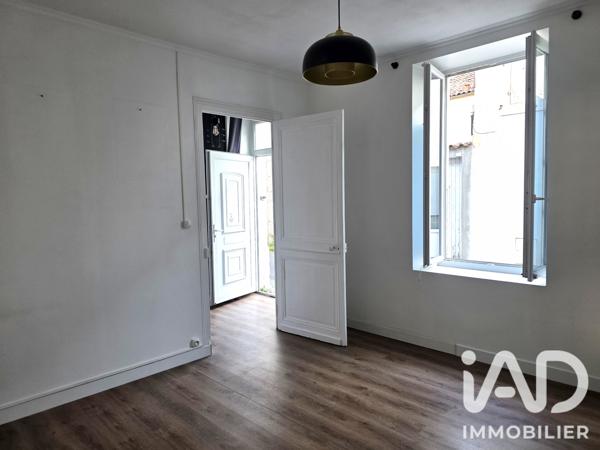 Location maison 3 pièces 55 m² Cognac
