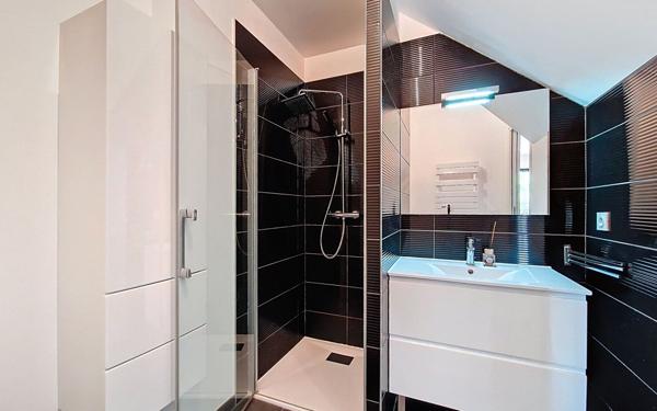 Appartement à vendre    2 pièces • 61,99 m2 Anglet