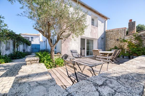 Vente Maison de luxe Loix 5 Pièces 121 m²