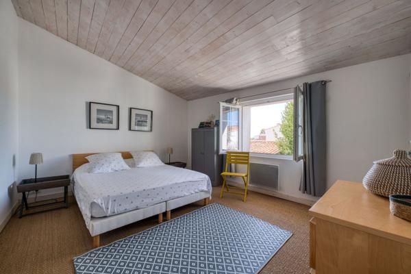 Vente Maison de luxe Loix 5 Pièces 121 m²